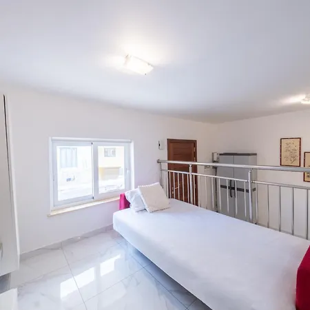 Appartement Swieqi Next To Paceville Nightlife And Perfect For Groups Is-Swieqi